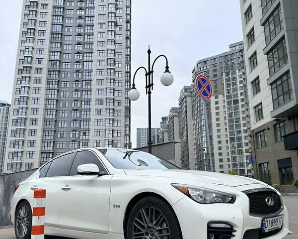Білий Інфініті Q50, об'ємом двигуна 3 л та пробігом 120 тис. км за 16500 $, фото 1 на Automoto.ua