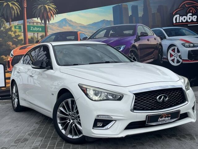 Білий Інфініті Q50, об'ємом двигуна 3 л та пробігом 171 тис. км за 12800 $, фото 1 на Automoto.ua