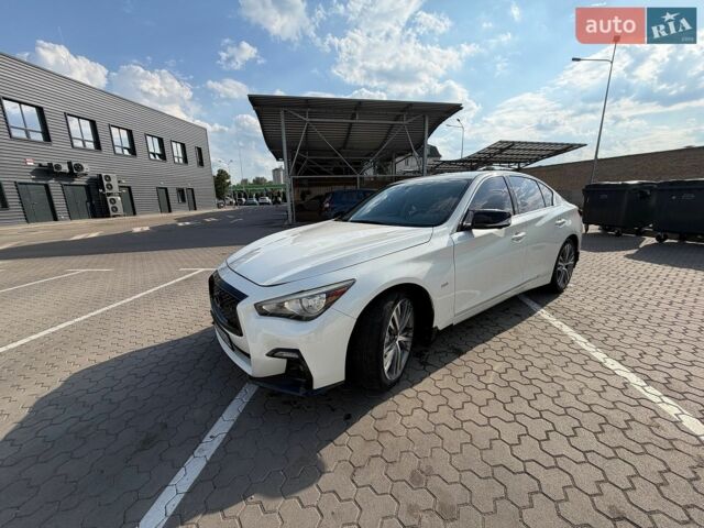Білий Інфініті Q50, об'ємом двигуна 3 л та пробігом 137 тис. км за 18500 $, фото 1 на Automoto.ua