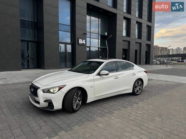 Білий Інфініті Q50, об'ємом двигуна 3 л та пробігом 114 тис. км за 20500 $, фото 1 на Automoto.ua