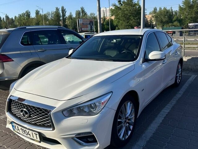 Білий Інфініті Q50, об'ємом двигуна 1.99 л та пробігом 138 тис. км за 16400 $, фото 1 на Automoto.ua