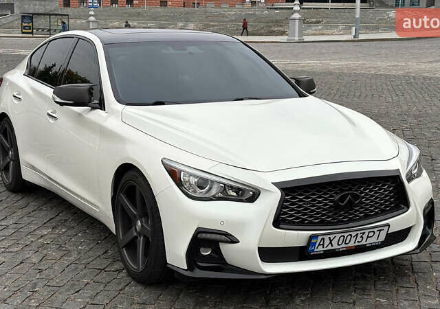 Білий Інфініті Q50, об'ємом двигуна 3 л та пробігом 71 тис. км за 16800 $, фото 1 на Automoto.ua