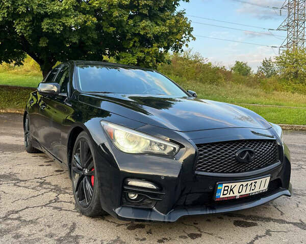 Черный Инфинити Q50, объемом двигателя 3.5 л и пробегом 149 тыс. км за 15499 $, фото 1 на Automoto.ua
