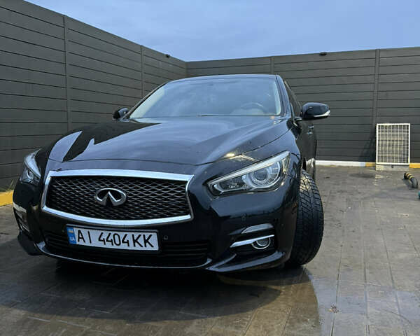 Черный Инфинити Q50, объемом двигателя 2.14 л и пробегом 220 тыс. км за 12890 $, фото 1 на Automoto.ua