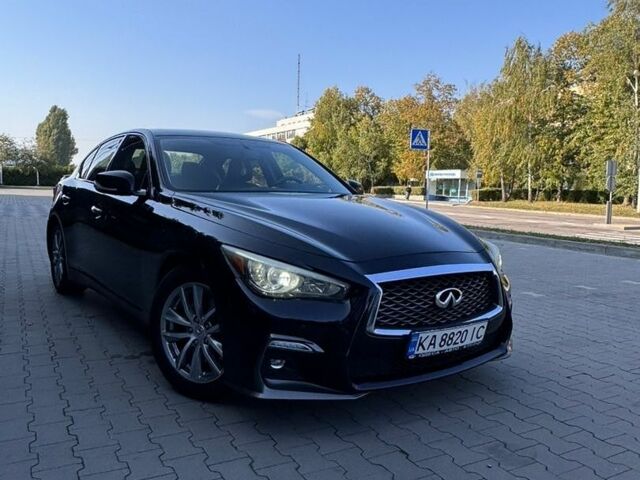 Чорний Інфініті Q50, об'ємом двигуна 3.7 л та пробігом 235 тис. км за 13400 $, фото 1 на Automoto.ua