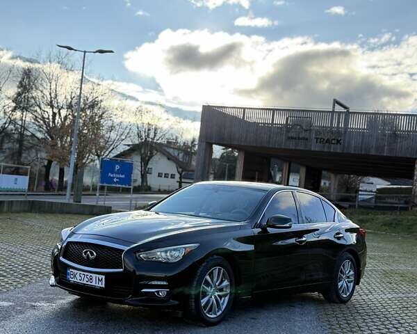 Черный Инфинити Q50, объемом двигателя 1.99 л и пробегом 140 тыс. км за 14500 $, фото 1 на Automoto.ua