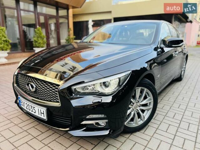 Черный Инфинити Q50, объемом двигателя 2 л и пробегом 53 тыс. км за 18900 $, фото 1 на Automoto.ua