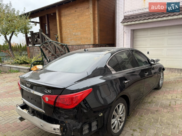 Черный Инфинити Q50, объемом двигателя 3 л и пробегом 97 тыс. км за 4200 $, фото 1 на Automoto.ua