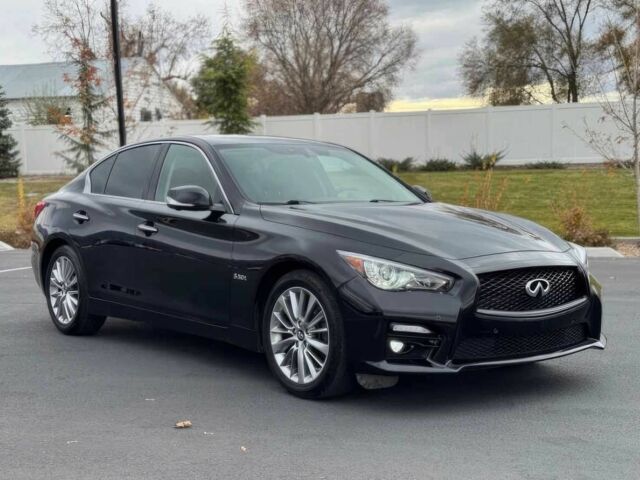 Чорний Інфініті Q50, об'ємом двигуна 3 л та пробігом 77 тис. км за 11400 $, фото 1 на Automoto.ua