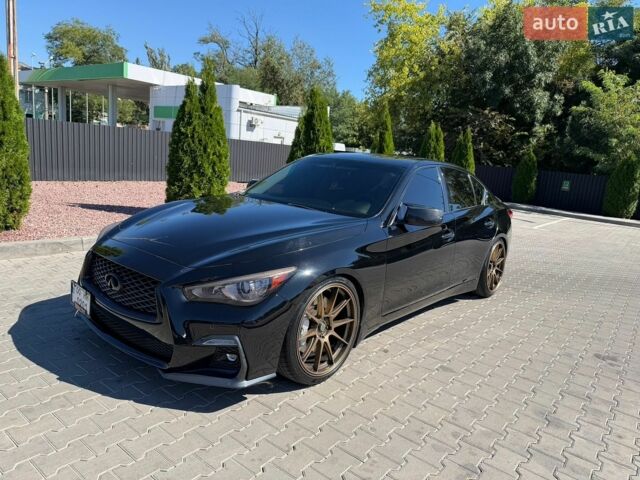 Чорний Інфініті Q50, об'ємом двигуна 3 л та пробігом 178 тис. км за 16000 $, фото 1 на Automoto.ua