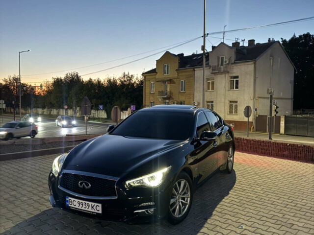 Черный Инфинити Q50, объемом двигателя 2.14 л и пробегом 133 тыс. км за 17700 $, фото 1 на Automoto.ua
