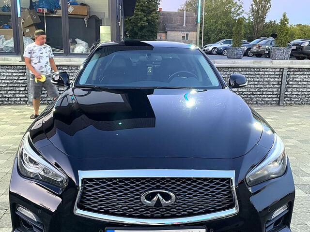 Чорний Інфініті Q50, об'ємом двигуна 3 л та пробігом 95 тис. км за 14500 $, фото 1 на Automoto.ua