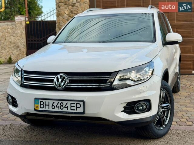 Черный Инфинити Q50, объемом двигателя 3 л и пробегом 125 тыс. км за 14500 $, фото 1 на Automoto.ua