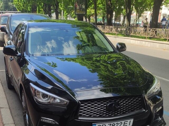 Черный Инфинити Q50, объемом двигателя 3 л и пробегом 32 тыс. км за 18800 $, фото 1 на Automoto.ua