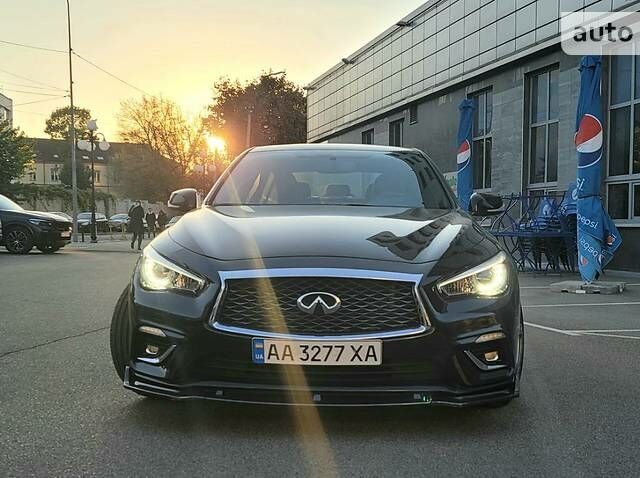 Чорний Інфініті Q50, об'ємом двигуна 3 л та пробігом 51 тис. км за 32222 $, фото 1 на Automoto.ua