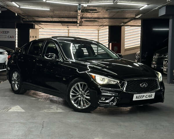 Черный Инфинити Q50, объемом двигателя 3 л и пробегом 90 тыс. км за 15500 $, фото 1 на Automoto.ua