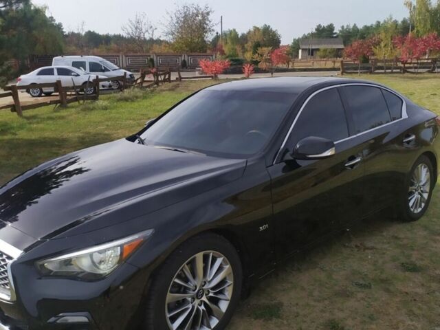 Чорний Інфініті Q50, об'ємом двигуна 3 л та пробігом 38 тис. км за 22500 $, фото 1 на Automoto.ua
