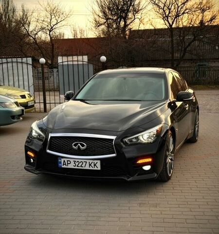 Чорний Інфініті Q50, об'ємом двигуна 3 л та пробігом 101 тис. км за 19000 $, фото 1 на Automoto.ua