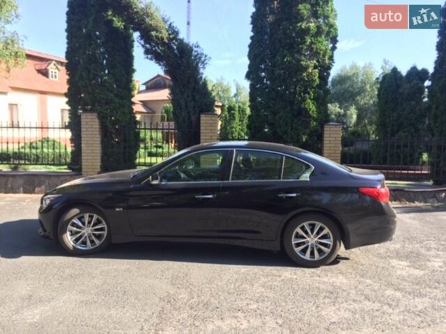 Чорний Інфініті Q50, об'ємом двигуна 3 л та пробігом 86 тис. км за 18000 $, фото 1 на Automoto.ua