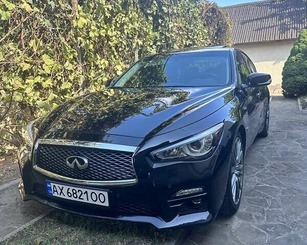 Черный Инфинити Q50, объемом двигателя 3 л и пробегом 97 тыс. км за 16000 $, фото 1 на Automoto.ua