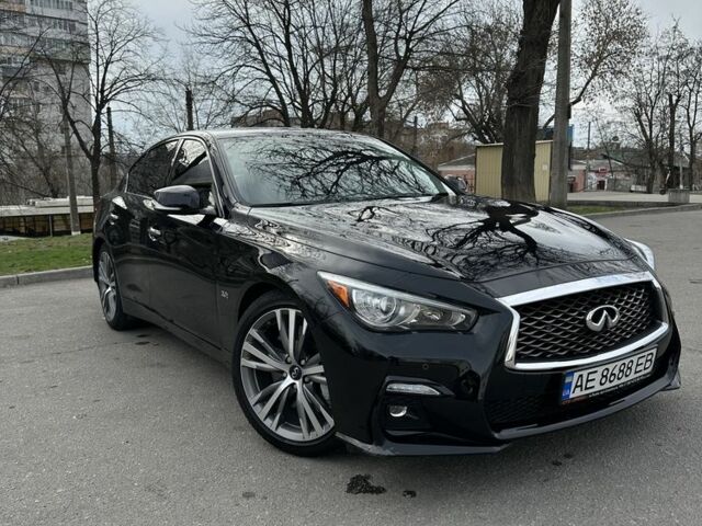 Черный Инфинити Q50, объемом двигателя 3 л и пробегом 82 тыс. км за 16500 $, фото 1 на Automoto.ua