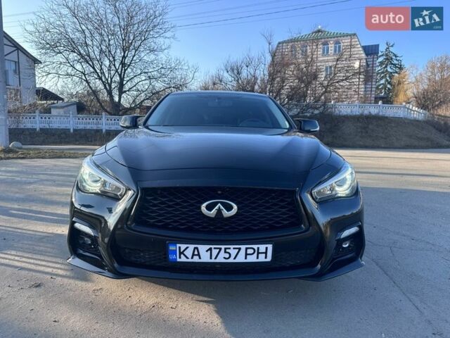 Черный Инфинити Q50, объемом двигателя 3 л и пробегом 139 тыс. км за 15500 $, фото 1 на Automoto.ua