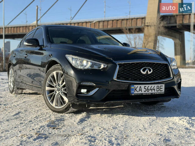 Чорний Інфініті Q50, об'ємом двигуна 1.99 л та пробігом 38 тис. км за 20950 $, фото 1 на Automoto.ua