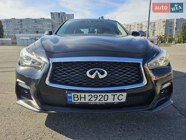 Чорний Інфініті Q50, об'ємом двигуна 3 л та пробігом 80 тис. км за 20000 $, фото 1 на Automoto.ua