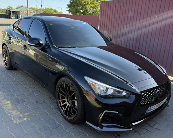 Черный Инфинити Q50, объемом двигателя 3 л и пробегом 114 тыс. км за 23700 $, фото 1 на Automoto.ua