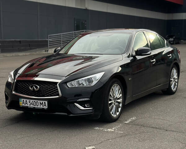 Черный Инфинити Q50, объемом двигателя 1.99 л и пробегом 66 тыс. км за 20000 $, фото 1 на Automoto.ua