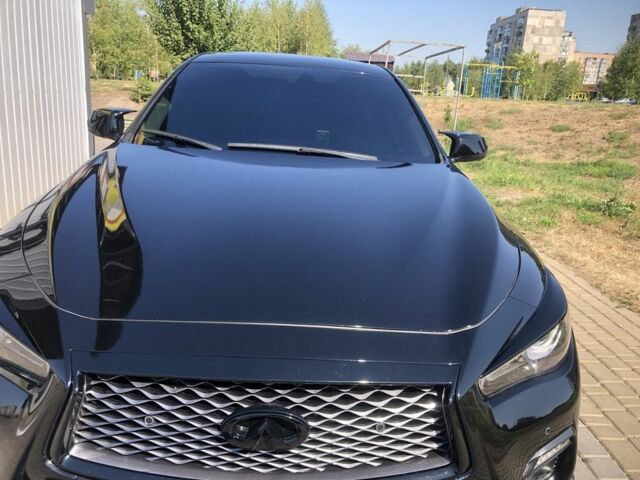 Чорний Інфініті Q50, об'ємом двигуна 3 л та пробігом 46 тис. км за 26500 $, фото 1 на Automoto.ua