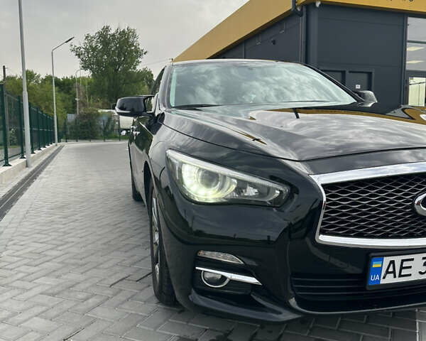 Інфініті Q50, об'ємом двигуна 3 л та пробігом 86 тис. км за 17900 $, фото 1 на Automoto.ua