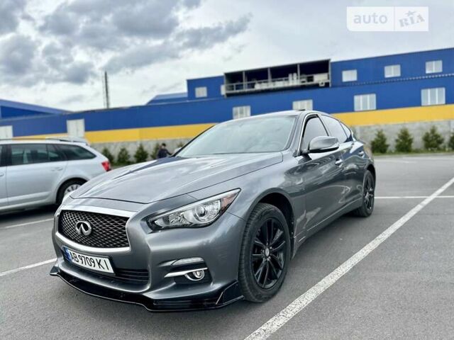 Сірий Інфініті Q50, об'ємом двигуна 3.7 л та пробігом 174 тис. км за 12999 $, фото 1 на Automoto.ua