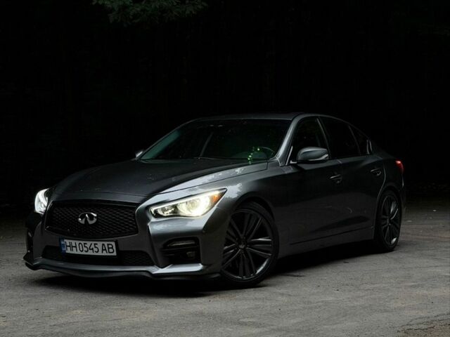 Сірий Інфініті Q50, об'ємом двигуна 3.5 л та пробігом 186 тис. км за 12800 $, фото 1 на Automoto.ua