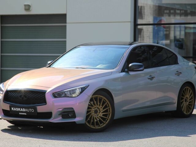 Сірий Інфініті Q50, об'ємом двигуна 3.7 л та пробігом 230 тис. км за 12497 $, фото 1 на Automoto.ua