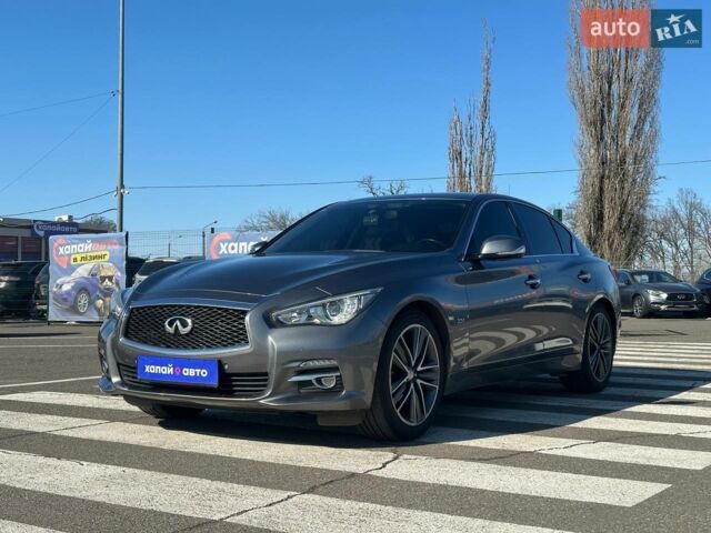 Серый Инфинити Q50, объемом двигателя 2.14 л и пробегом 160 тыс. км за 12800 $, фото 1 на Automoto.ua