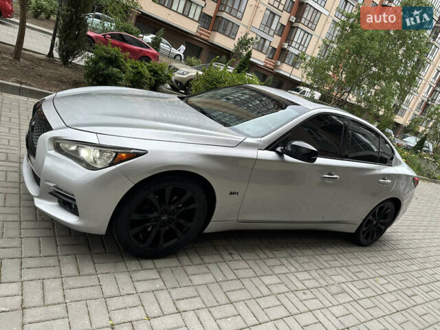 Сірий Інфініті Q50, об'ємом двигуна 1.99 л та пробігом 159 тис. км за 12900 $, фото 1 на Automoto.ua