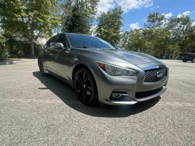 Сірий Інфініті Q50, об'ємом двигуна 3.7 л та пробігом 110 тис. км за 5300 $, фото 1 на Automoto.ua