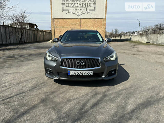 Сірий Інфініті Q50, об'ємом двигуна 3.7 л та пробігом 123 тис. км за 16499 $, фото 1 на Automoto.ua