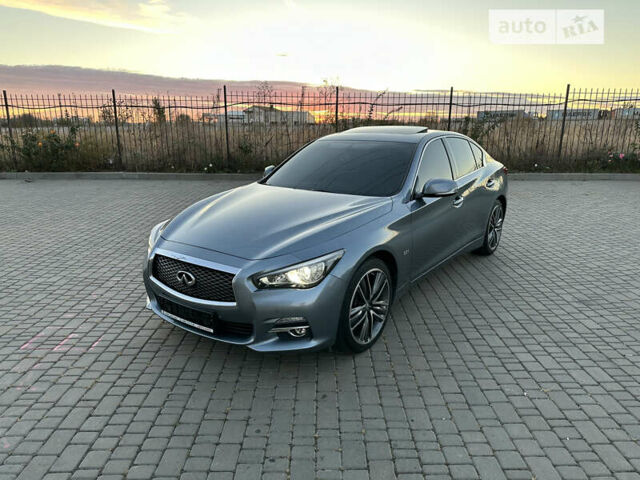 Сірий Інфініті Q50, об'ємом двигуна 2.14 л та пробігом 172 тис. км за 15990 $, фото 1 на Automoto.ua