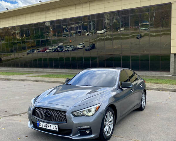 Сірий Інфініті Q50, об'ємом двигуна 3 л та пробігом 146 тис. км за 13900 $, фото 1 на Automoto.ua