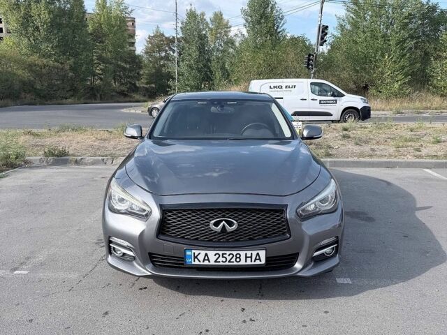 Серый Инфинити Q50, объемом двигателя 1.99 л и пробегом 198 тыс. км за 11500 $, фото 1 на Automoto.ua