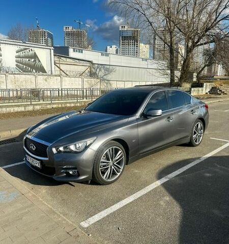 Серый Инфинити Q50, объемом двигателя 2.14 л и пробегом 127 тыс. км за 18000 $, фото 1 на Automoto.ua