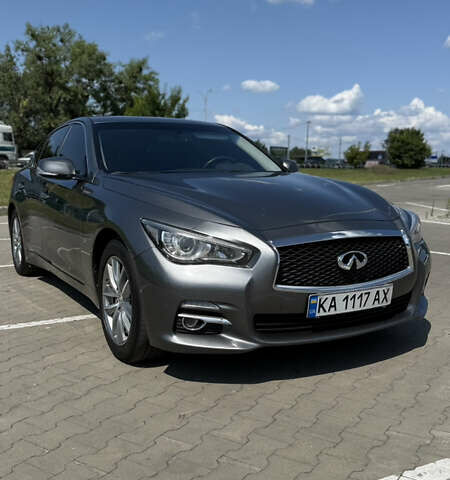 Серый Инфинити Q50, объемом двигателя 1.99 л и пробегом 110 тыс. км за 14200 $, фото 1 на Automoto.ua