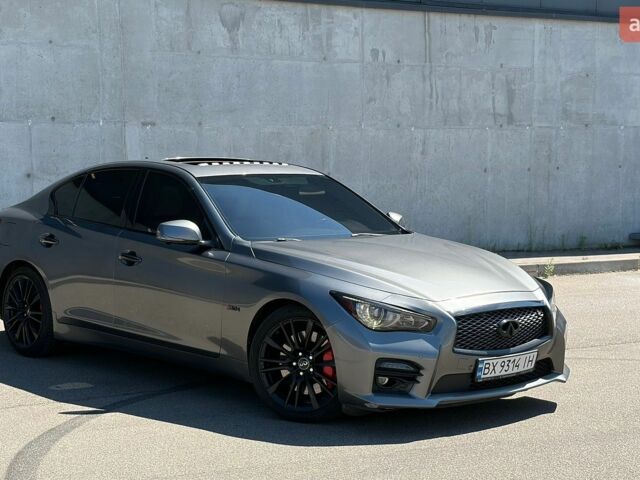 Сірий Інфініті Q50, об'ємом двигуна 3 л та пробігом 116 тис. км за 14000 $, фото 1 на Automoto.ua