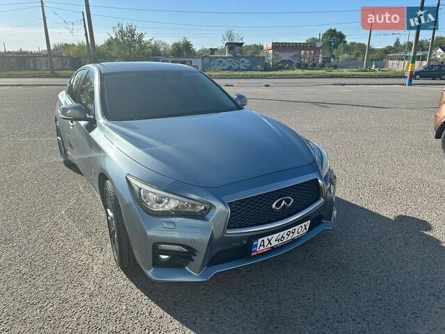 Серый Инфинити Q50, объемом двигателя 1.99 л и пробегом 152 тыс. км за 15000 $, фото 1 на Automoto.ua