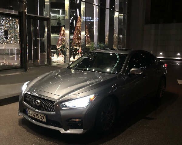 Серый Инфинити Q50, объемом двигателя 3 л и пробегом 80 тыс. км за 14850 $, фото 1 на Automoto.ua