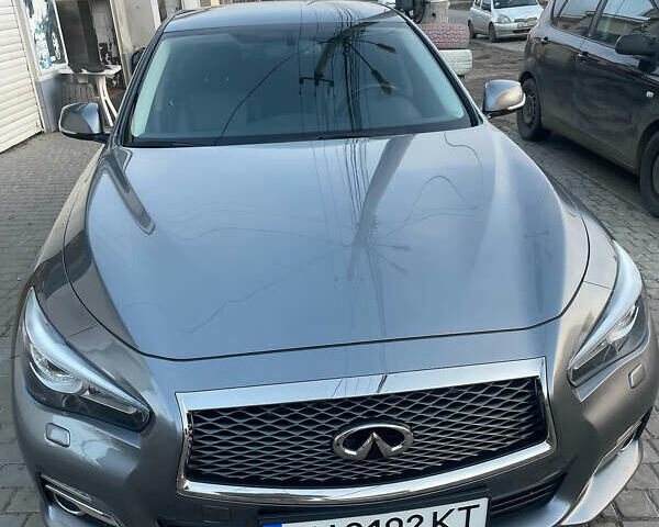 Сірий Інфініті Q50, об'ємом двигуна 1.99 л та пробігом 56 тис. км за 18000 $, фото 1 на Automoto.ua