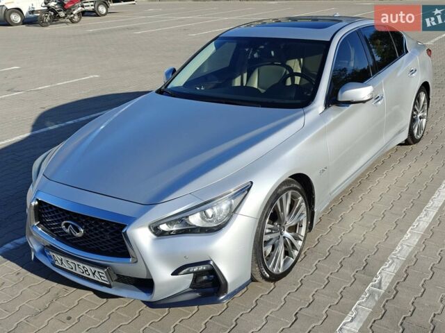 Сірий Інфініті Q50, об'ємом двигуна 3 л та пробігом 84 тис. км за 18900 $, фото 1 на Automoto.ua