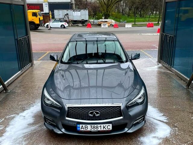 Сірий Інфініті Q50, об'ємом двигуна 2.1 л та пробігом 191 тис. км за 15999 $, фото 1 на Automoto.ua